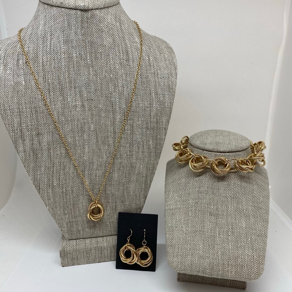 Gold necklace, earring and bracelet set